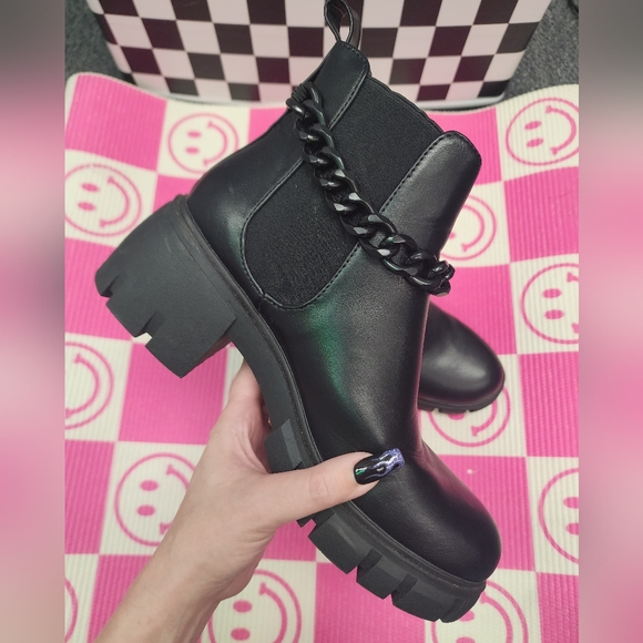 Madden Girl Shoes - Madden Girl Booties